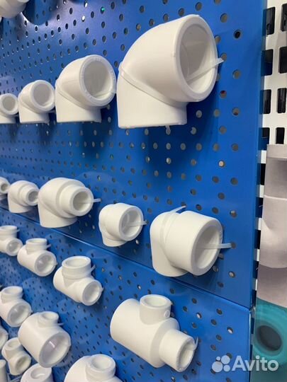 PP-R Угольник переходной 90 градусов Белый 32-20 м