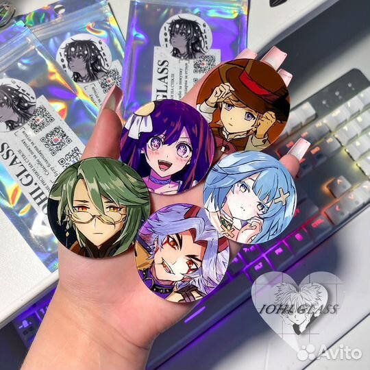 Аниме значки с любой картинкой