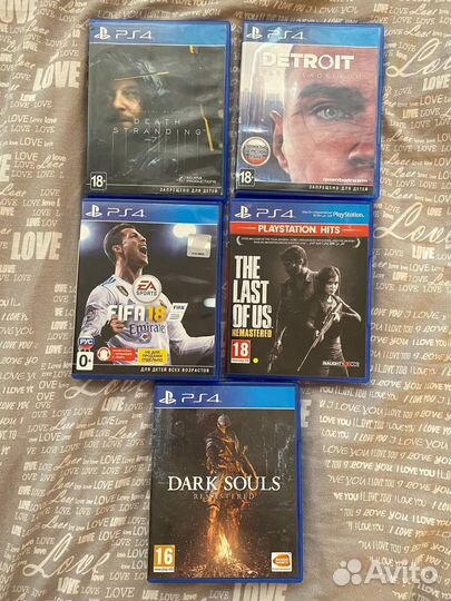 Sony PS4 PRO 1tb + 3 геймпада + игры
