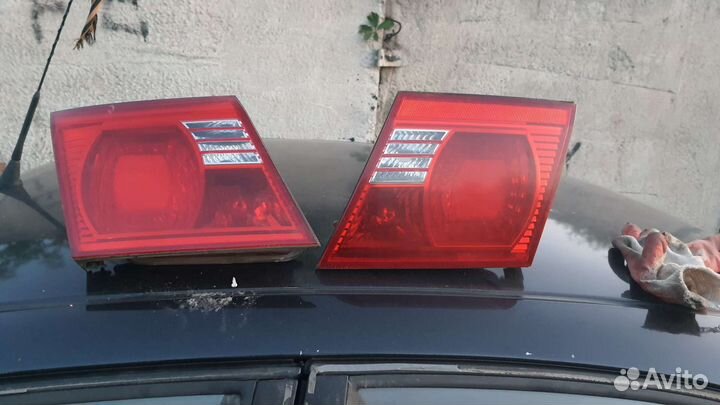 Фонари крышки багажника маджентис