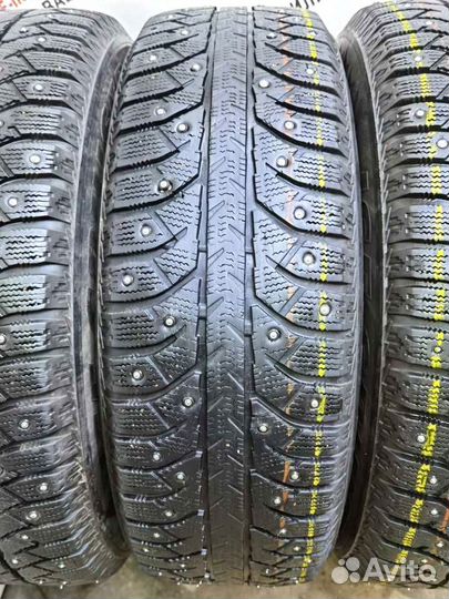 Bridgestone Ice Cruiser 7000 225/65 R17 106T