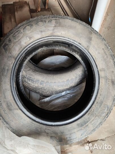 Nexen N8000 235/65 R17 104V