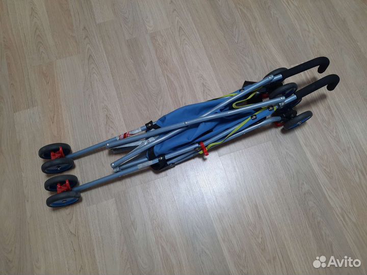 Коляска трость