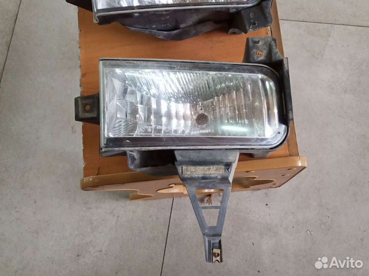 Противотуманная фара Toyota Land Cruiser 200 07-12