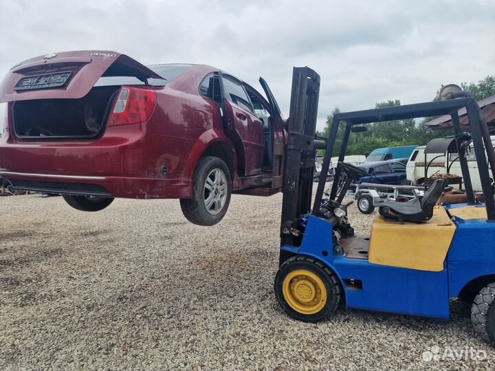 В разборе Chevrolet Lacetti 2008г 1.6