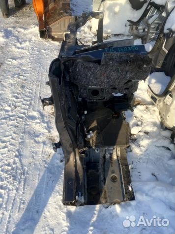 Четверть передняя Митсубиси Аутлендер 3 гф