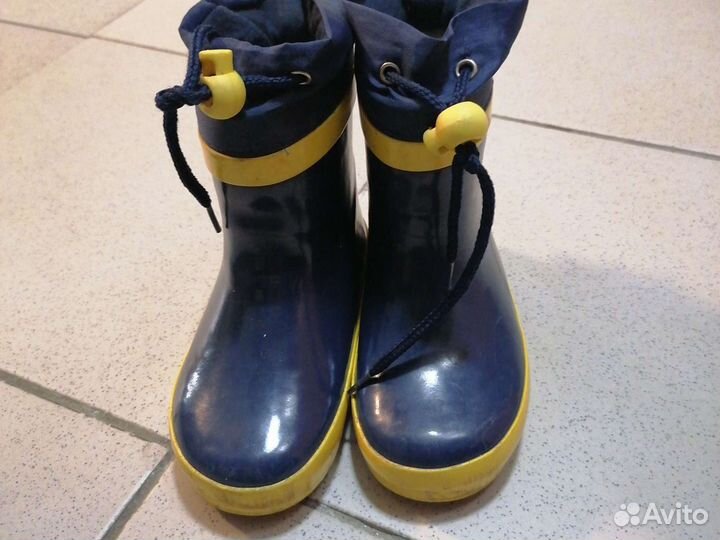 Резиновые сапоги