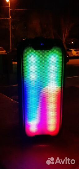 Портативная колонка с Диско Подсветкой +Караоке