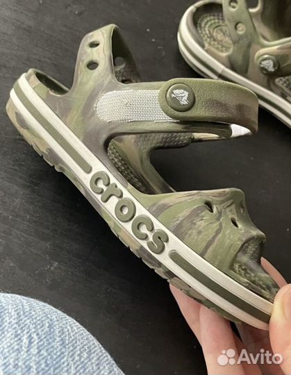 Сандали crocs c10