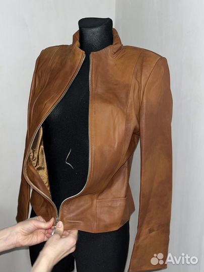 Кожаная куртка S/M