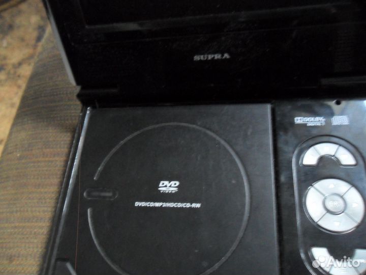 Портативный переносной DVD supra sdtv-711U