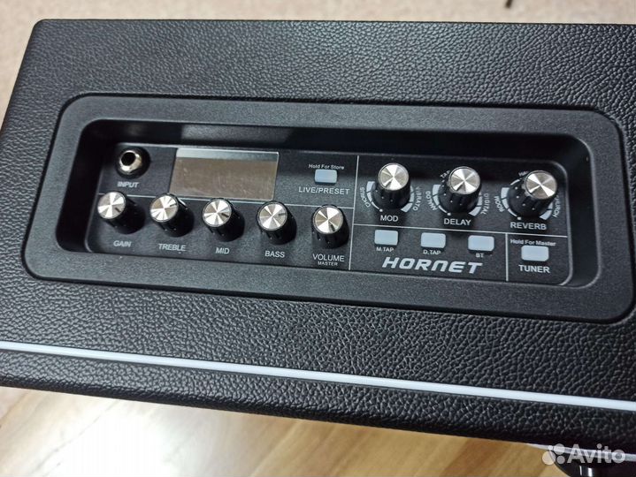 Гитарный комбоусилитель DH01 Hornet 15BK