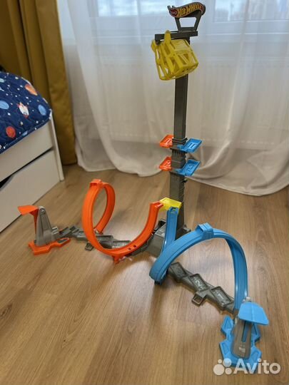 Трек hot wheels
