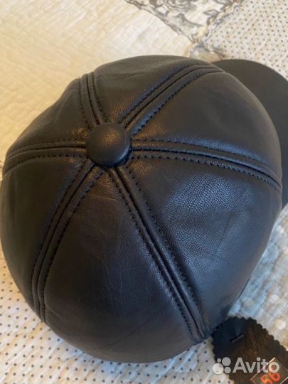 Мужская кожаная кепка новая