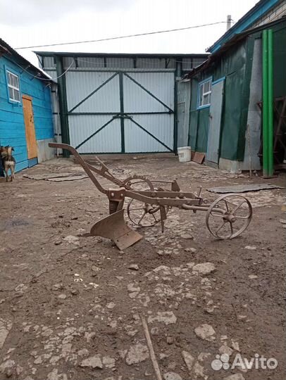 Конный плуг