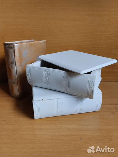 Шкатулка - книга из гипса