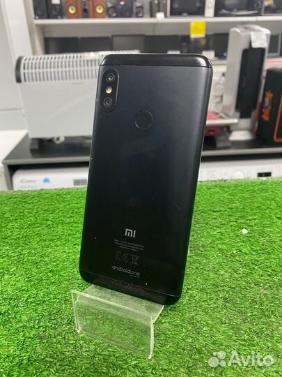 Xiaomi Mi A2 Lite Android One, 3/32 ГБ