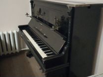 Антикварное пианино Muhlbach