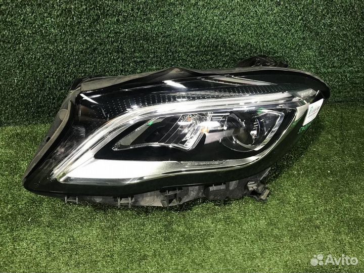 Фара левая Mercedes-Benz GLA-Class