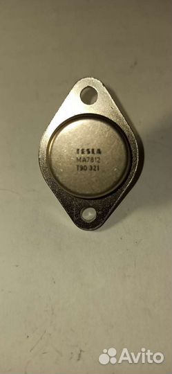 Кт825г, 2т827а