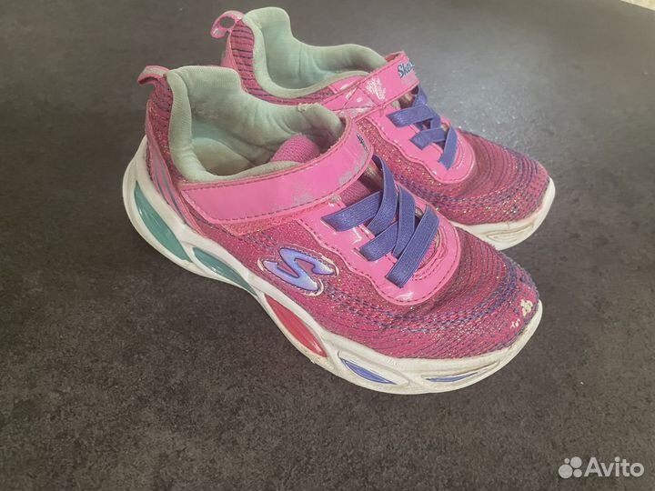 Кроссовки skechers