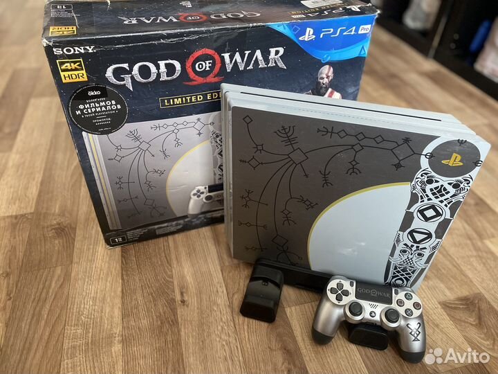 Sony playstation 4 pro 1tb GoW limited edition