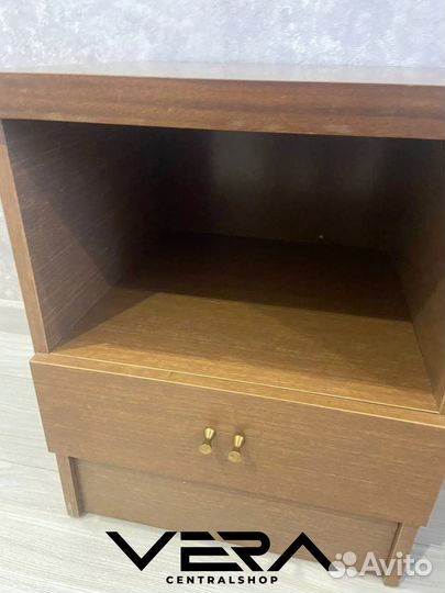 Тумба прикроватная