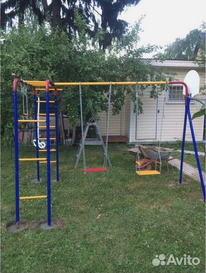 Детский уличный спортивный комплекс