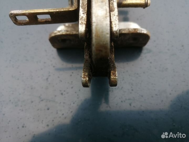 Замок багажника mercedes vito w638