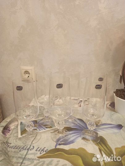 Хрустальные бокалы