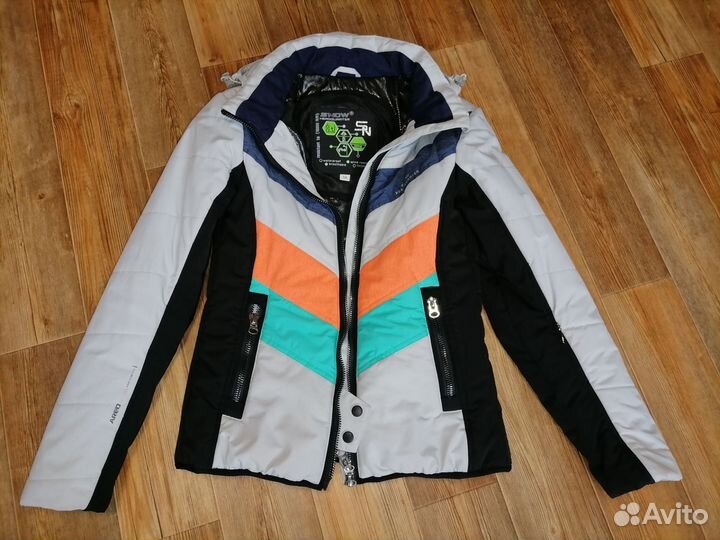 Горнолыжный костюм женский