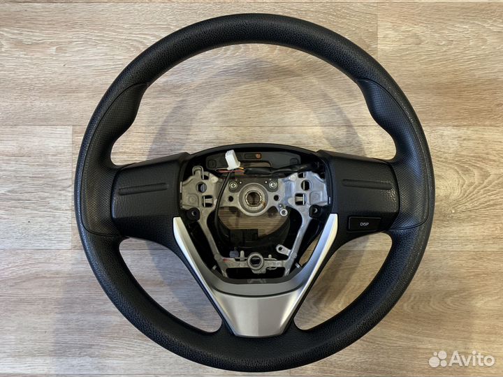 Руль Toyota Corolla Filder/ Axio