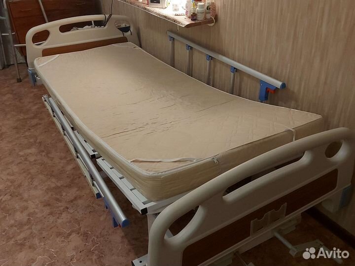 Кровать для лежачих больных