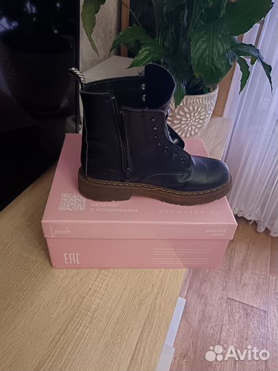 Ботинки демисезонные женские 38размер