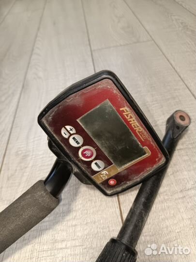 Металлоискатель fisher F22