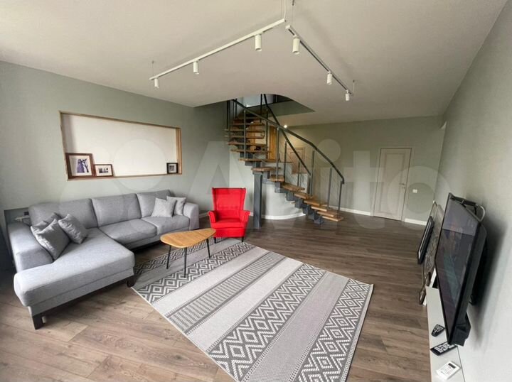 3-к. квартира, 150 м², 5/6 эт.