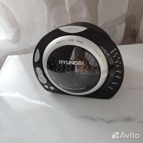 Часы электронные настольные