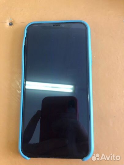 iPhone X, 64 ГБ