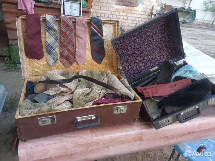 Чемоданы советские