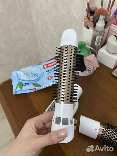 Фен щетка philips hp8663