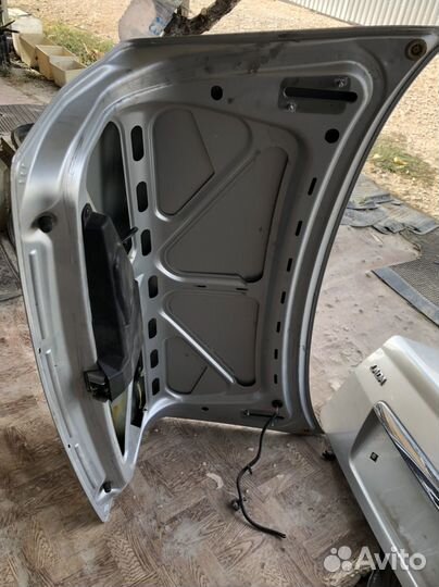 Крышка багажника priora седан