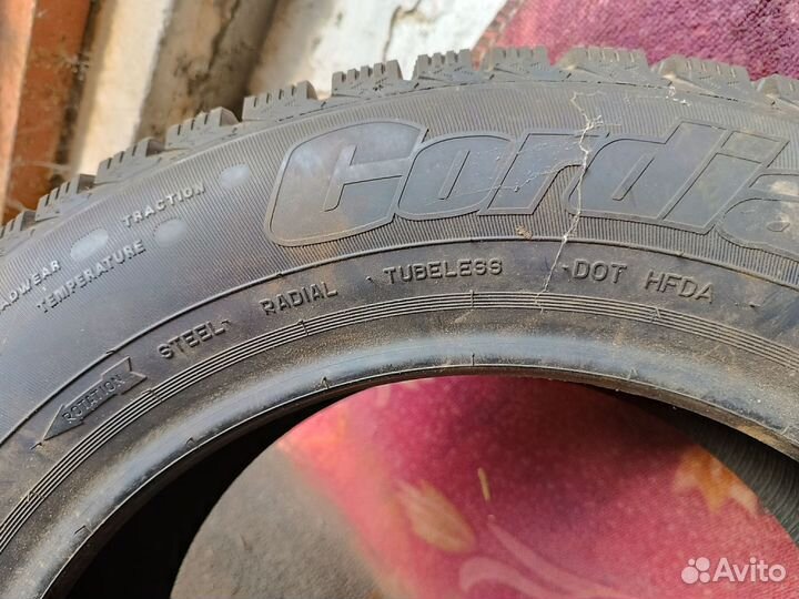 Cordiant Snow Cross 215/60 R16 95T