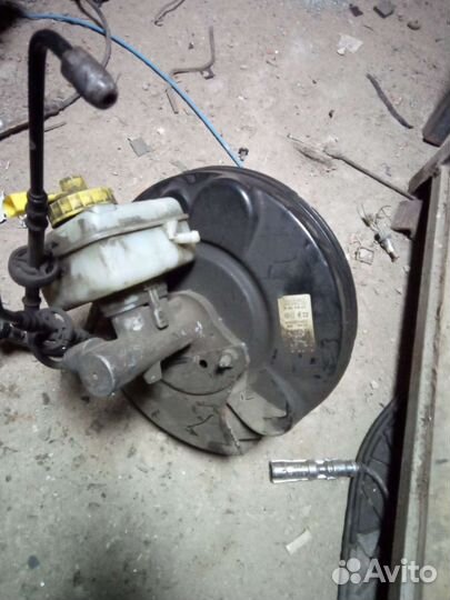 Вакуумный усилитель Октавия 1, Гольф 4