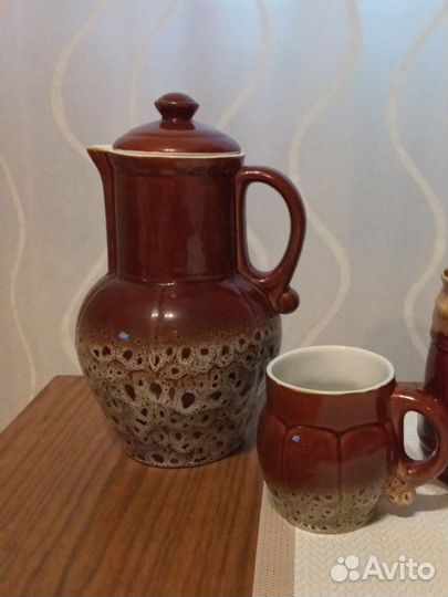 Глиняный кувшин