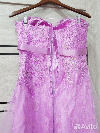 Вечернее платье