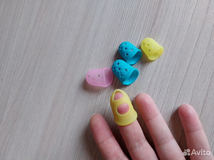 Напалечники для гитариста