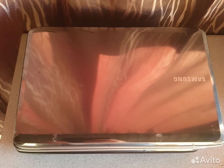 Ноутбук samsung на запчасти