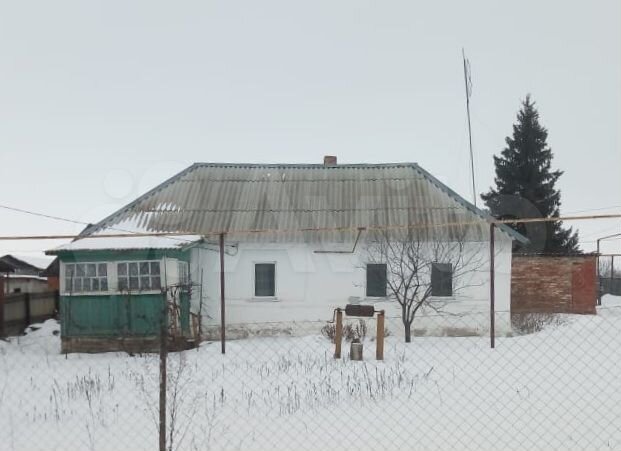 Дом 53 м² на участке 12 сот.