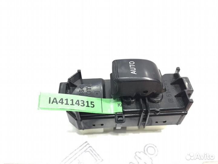 Кнопка стеклоподъемника Toyota Ipsum ACM20 2001