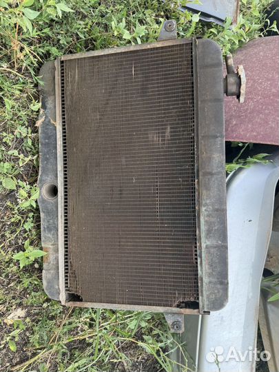 Радиатор нива 2121